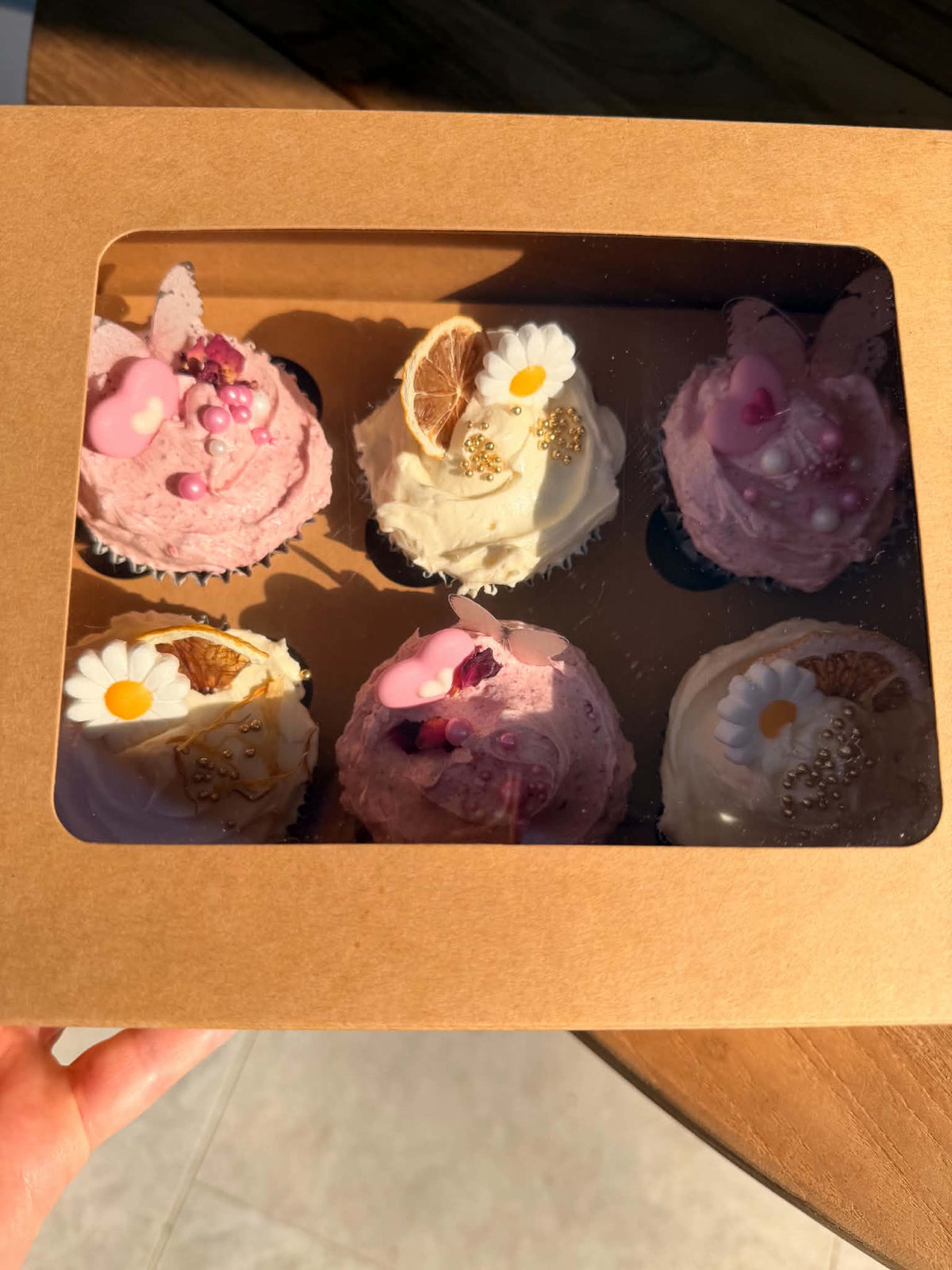 6 Hole Cupcake Insert - Kraft | 60mm 25 Pack